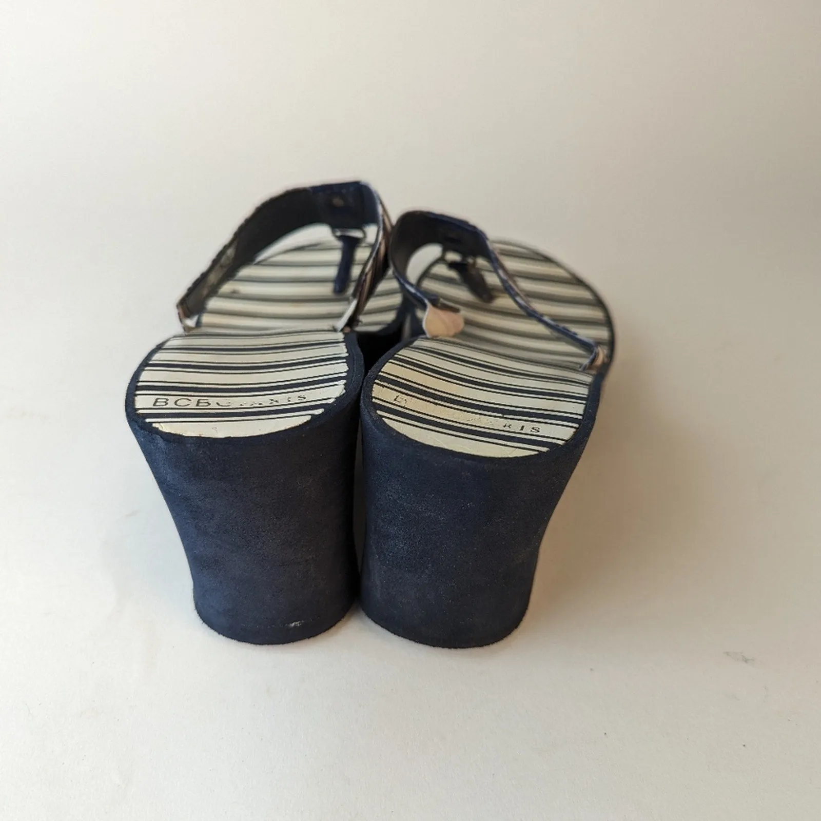 BCBG Paris Sager Wedge Flip Flops - 9