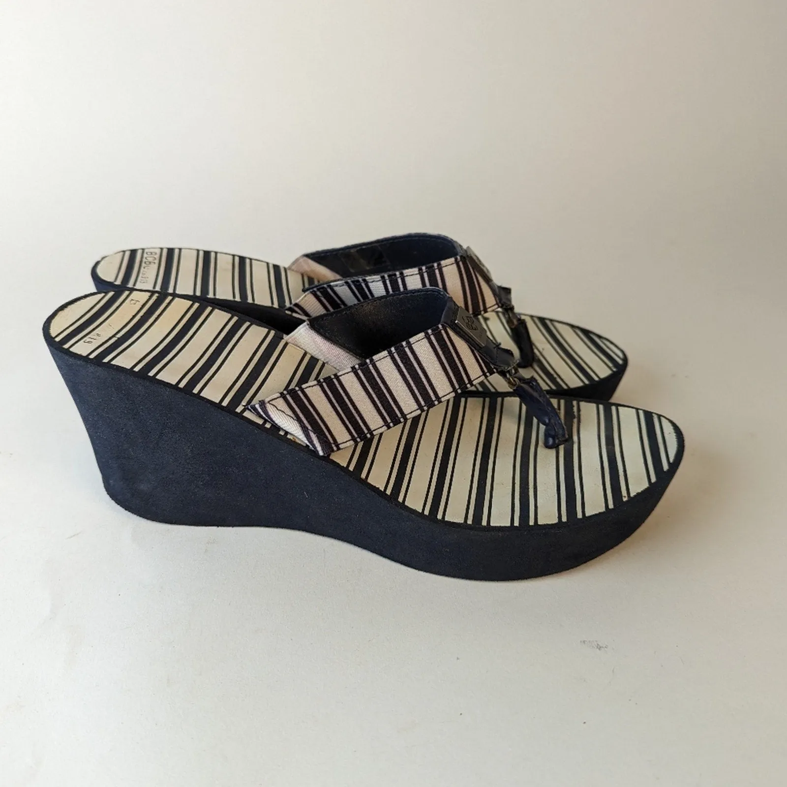 BCBG Paris Sager Wedge Flip Flops - 9