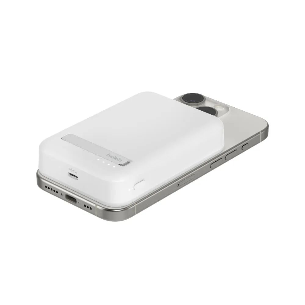 BELKIN Powerbank Qi2 Wireless 10K Kick Stand White