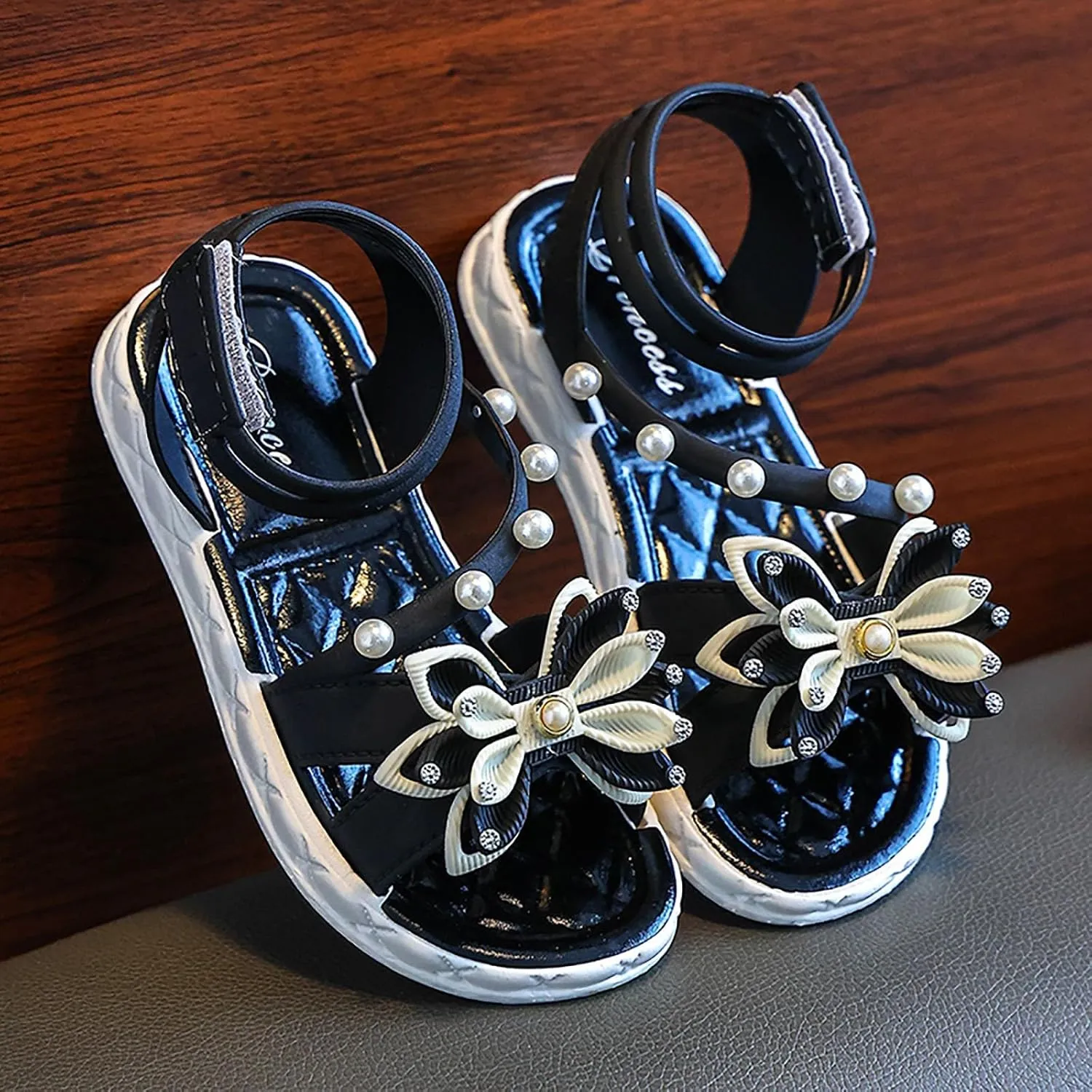 Girls Dress Shoes Children Shoes Fashion Flower Thick Soled Sandals Soft Sole Comfortable Princess Sandals Adjustable Sporty Slides for The Beach and Pool